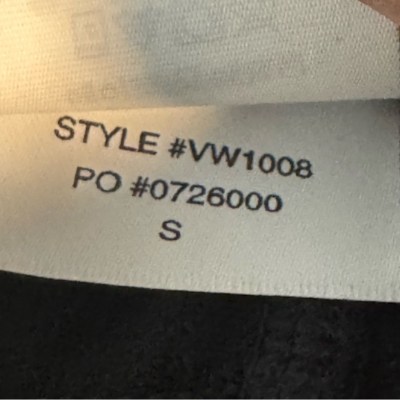 Vuori womens black long line elevation strappy sports bra size Small VW1008 - Picture 7 of 11